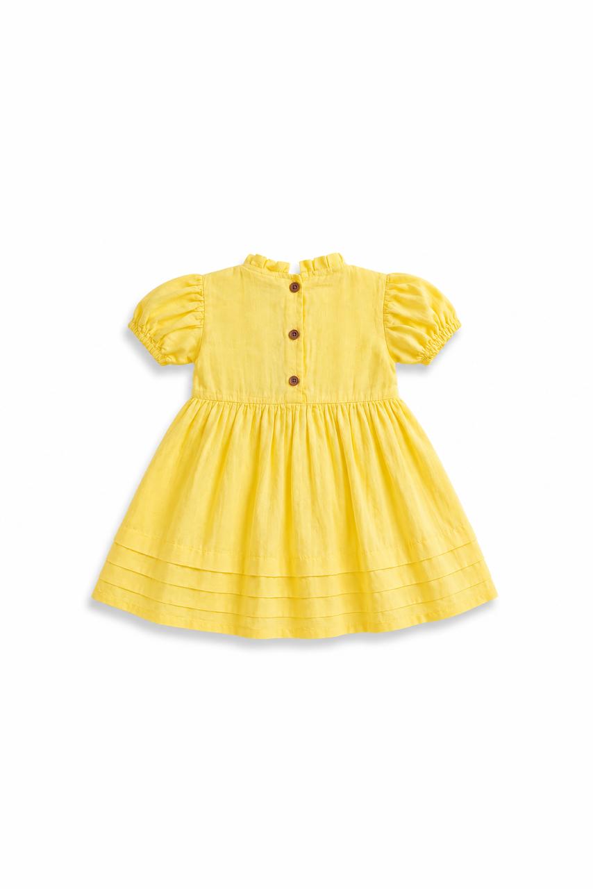 Puffy lace frock