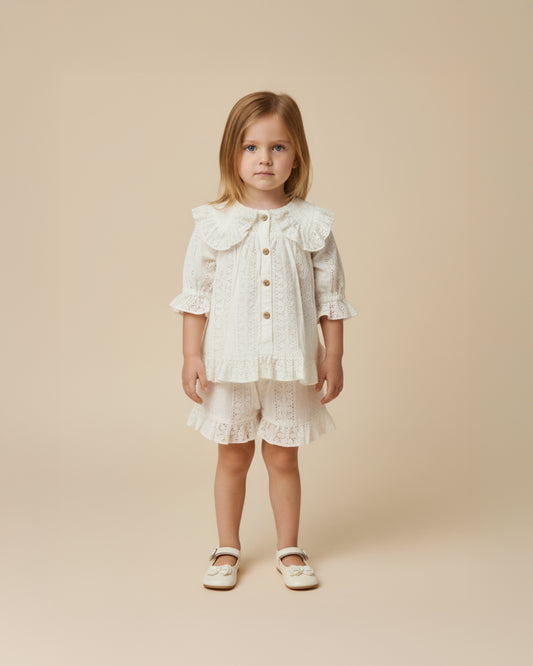 White Flutter Wear Duo